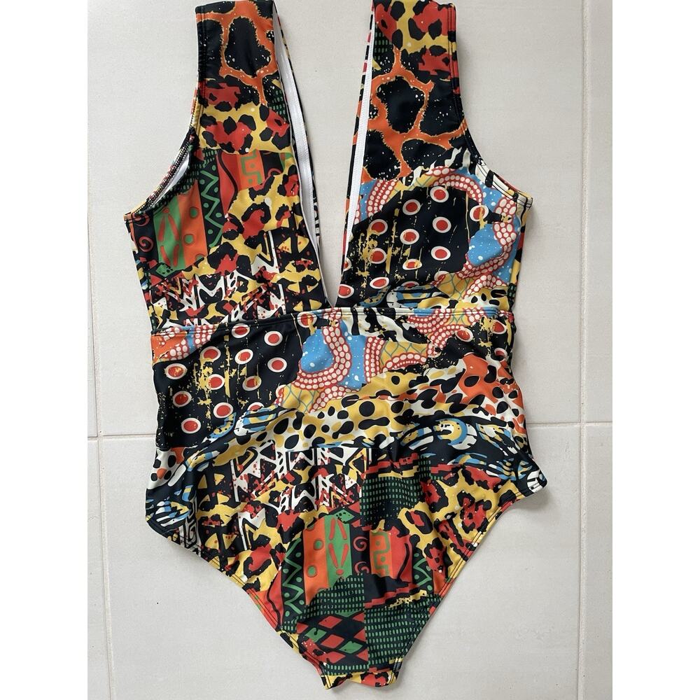 Averie Swim One Piece Swimsuit Harlow Plunge Swimwear Summer Beach - Picture 5 of 11